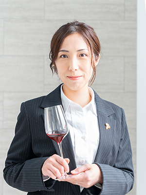 ソムリエ　酒井 えりか